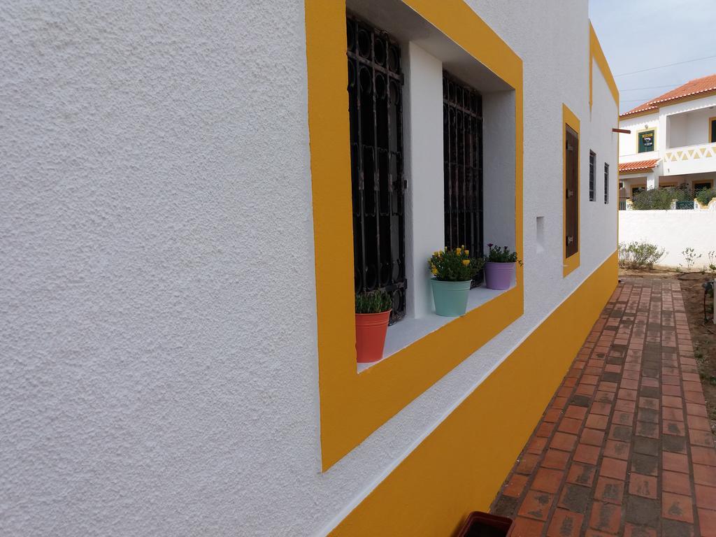 Casa Das Hortencias By Alojamentos Vitinho - Vila Nova Milfontes ヴィラ・ノヴァ・デ・ミルフォンテス エクステリア 写真